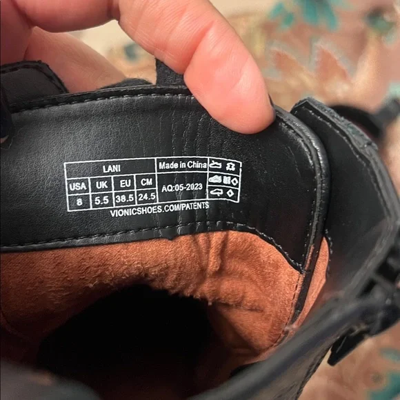 Vionic “Lani” Black Leather Lace/Up Combat Boots - Picture 4 of 7